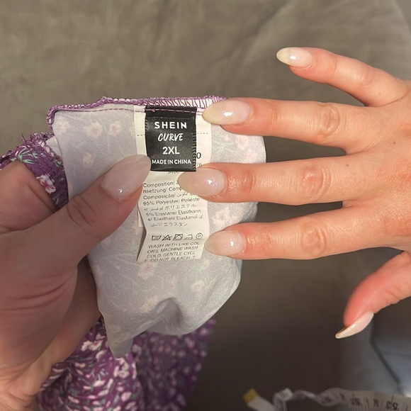 SHEIN floral print romper - Picture 6 of 7